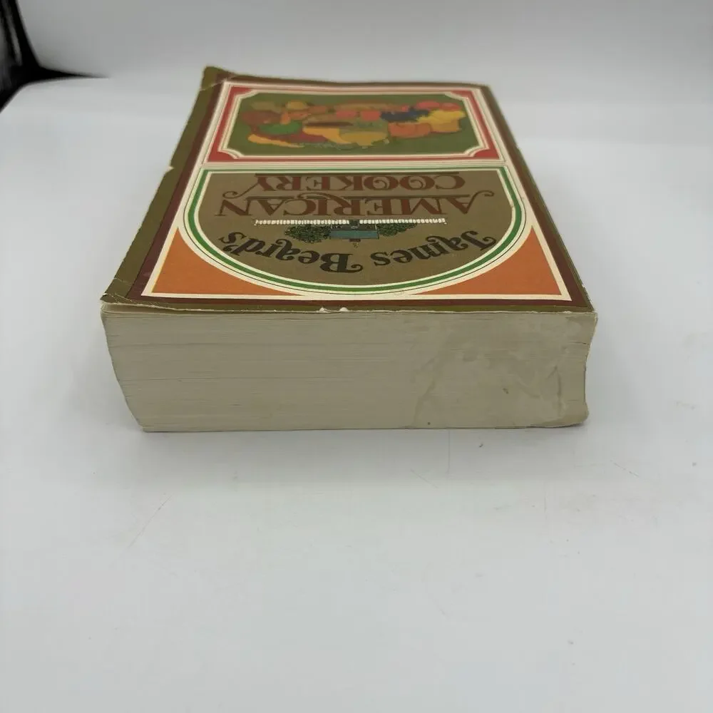 James Beard's American Cookery Cookbook Paperback 1972‎ Vintage